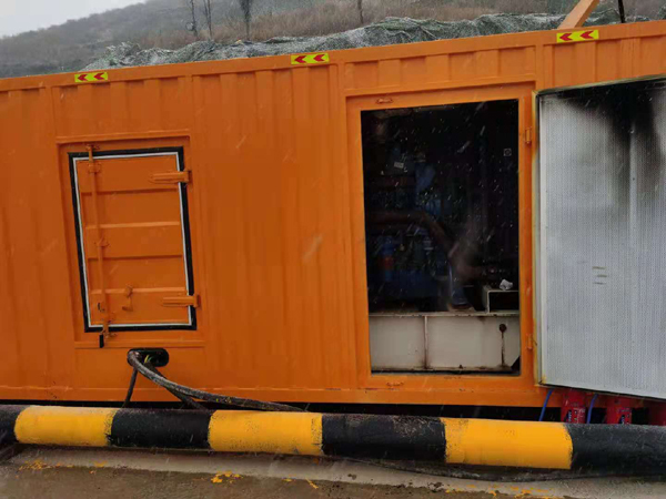 九真镇发电机出租 柴油发电机组电压低报警怎么办?