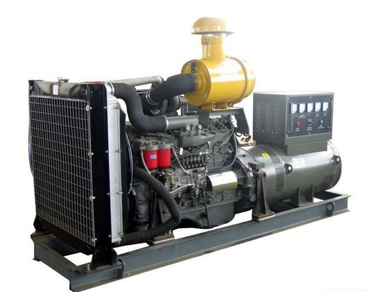 九真镇汽油发电机组冬季保养时，燃油系统需要注意什么？