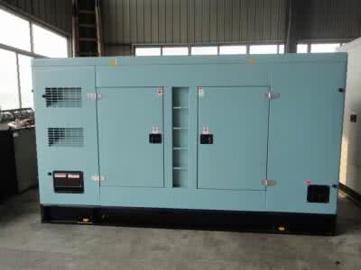 九真镇更换发电机组燃油预热装置的加热元件需要注意哪些细节？